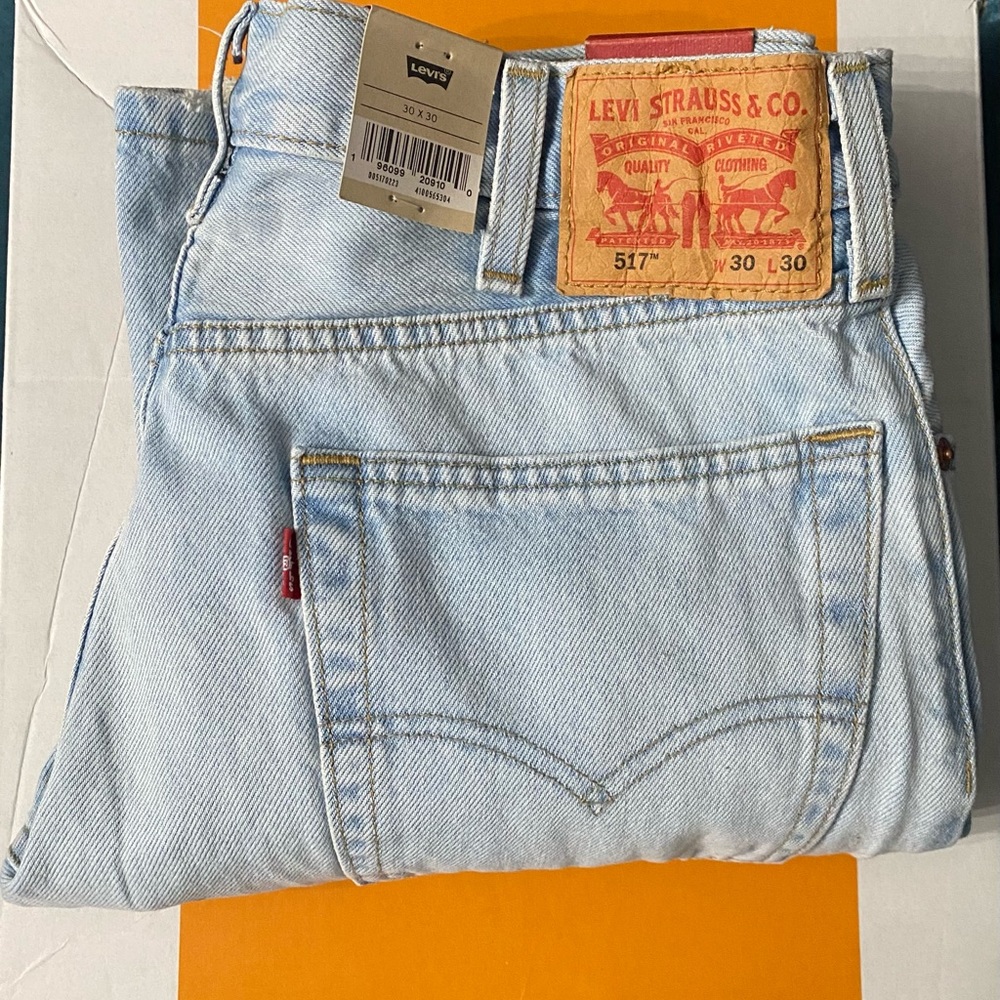 Levi's bootcut jeans